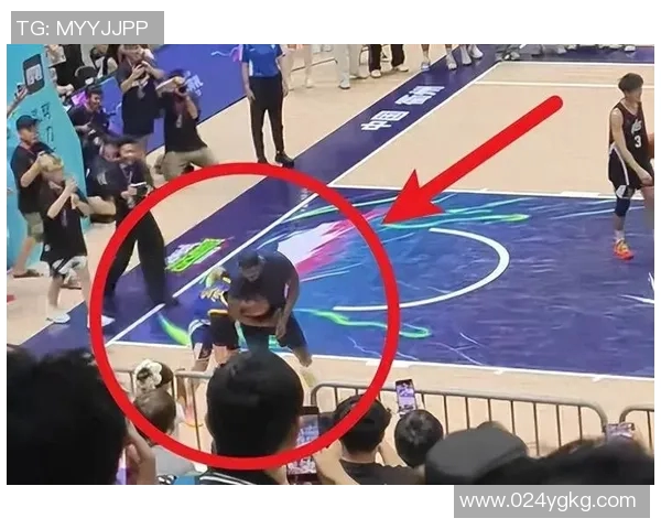 勇士底薪引援备战新赛季：追梦格林领航，迎战火箭挑战